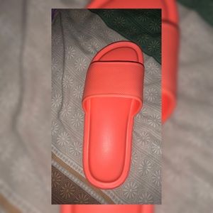 Men and women slippers brand new bright orange size 7
